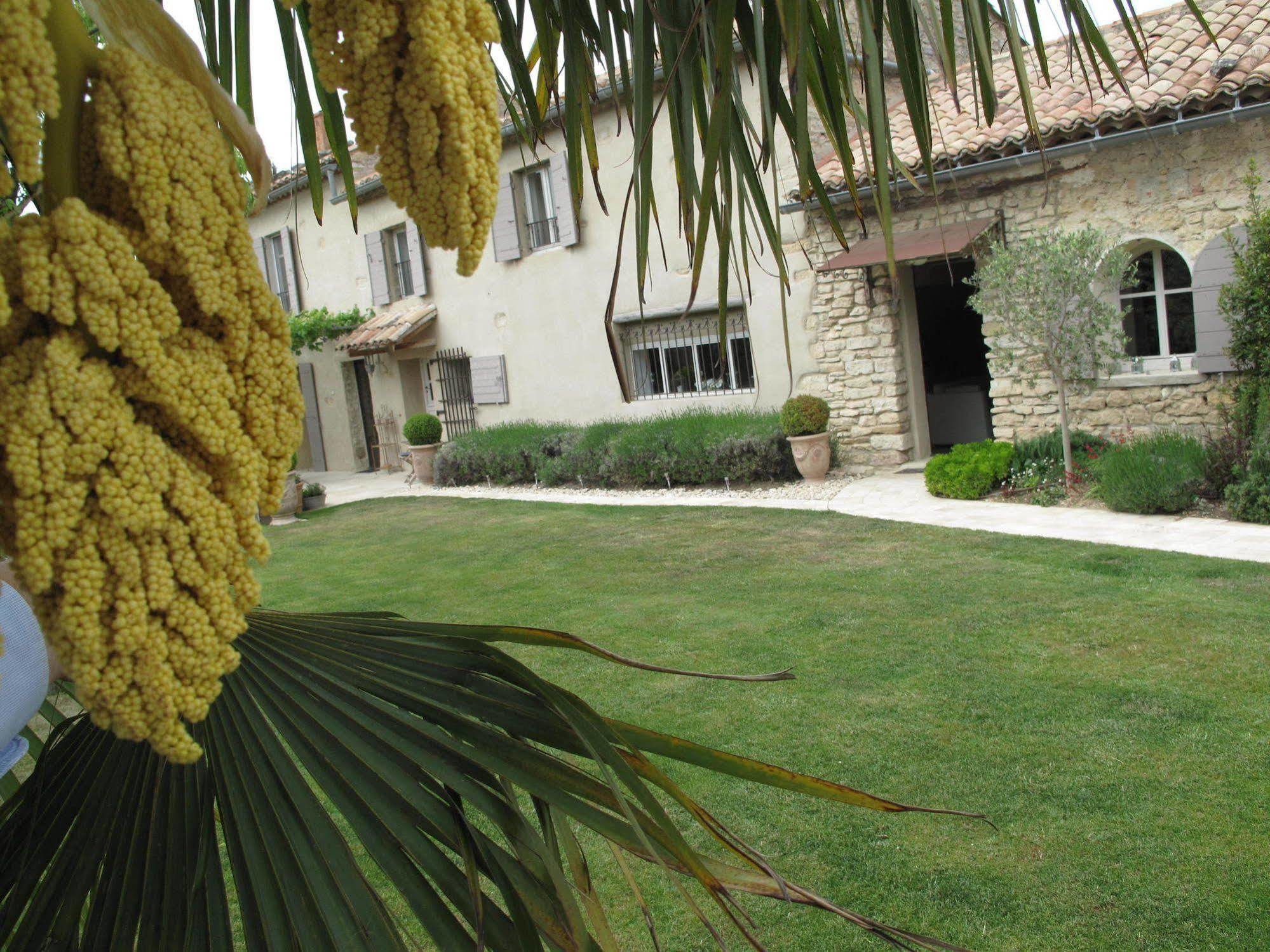 Le Mas De L'Olivier Hotel Loriol-du-Comtat Exterior foto